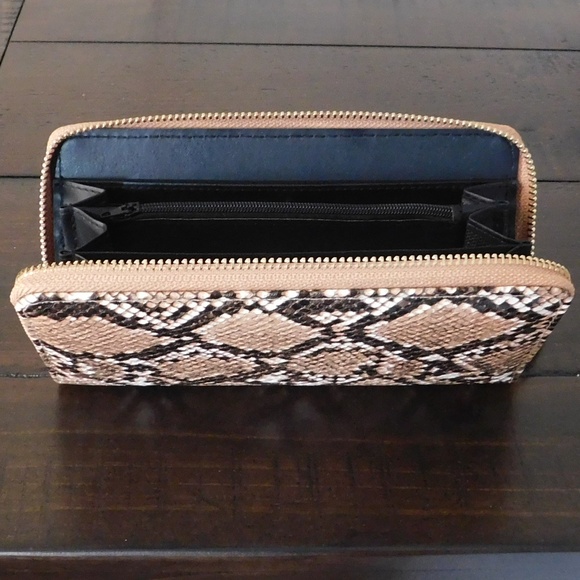 New! Beige Python Print Wallet - Picture 3 of 4